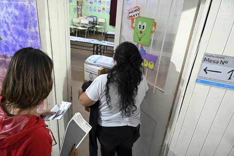 La Libertad Avanza busca fiscales ¿ y el acuerdo con Cambia Mendoza? La Libertad Avanza busca fiscales ¿ y el acuerdo con Cambia Mendoza?