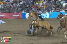 un jinete esta grave tras ser aplastado por su caballo en el festival de jesus maria