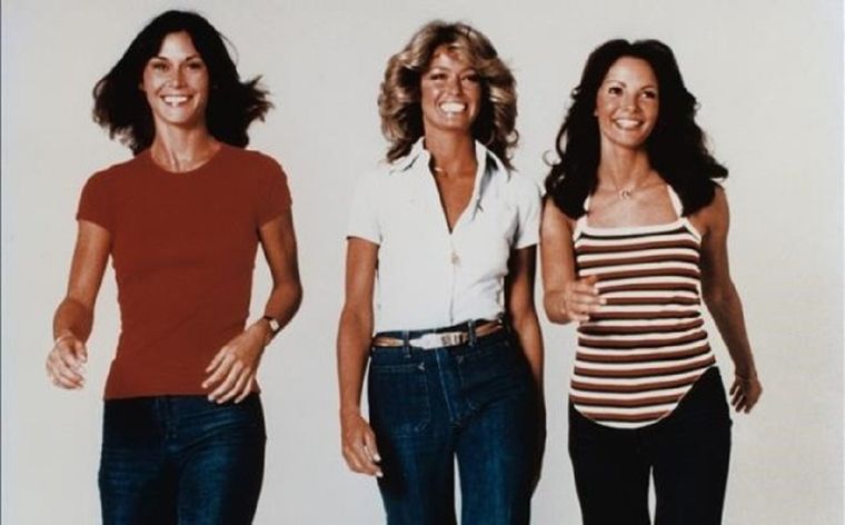 Los ángeles de Charlie: todas las diferencias entre la serie y las películas