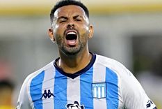 Cardona festejó la consagración de Racing. Cardona festejó la consagración de Racing.