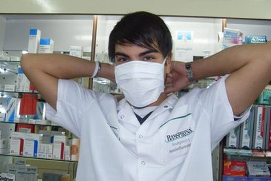 MDZol | Los mendocinos empezaron a comprar barbijos. Foto: MDZ