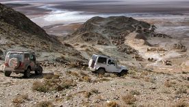 Antofagasta de la Sierra es un pueblo donde la altura y los volcanes dominan toda la escena. Antofagasta de la Sierra es un pueblo donde la altura y los volcanes dominan toda la escena.
