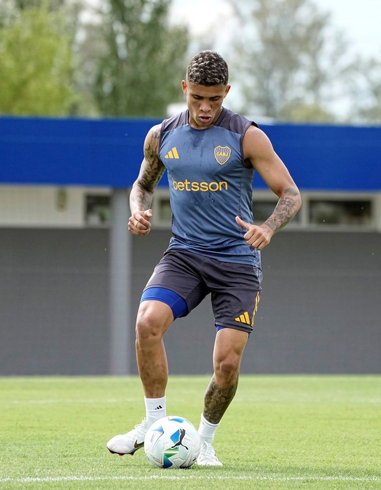 Ayrton Costa recibió el alta médica. Ayrton Costa recibió el alta médica.