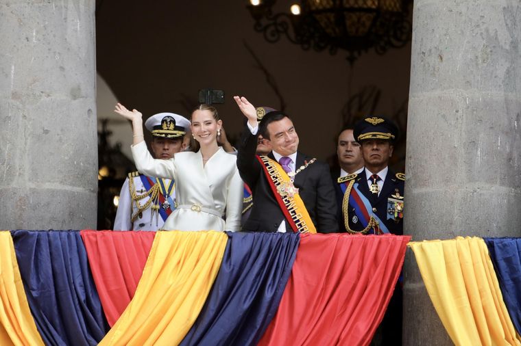Noboa tomó juramento para un segundo mandato presidencial en Ecuador Foto: EFE