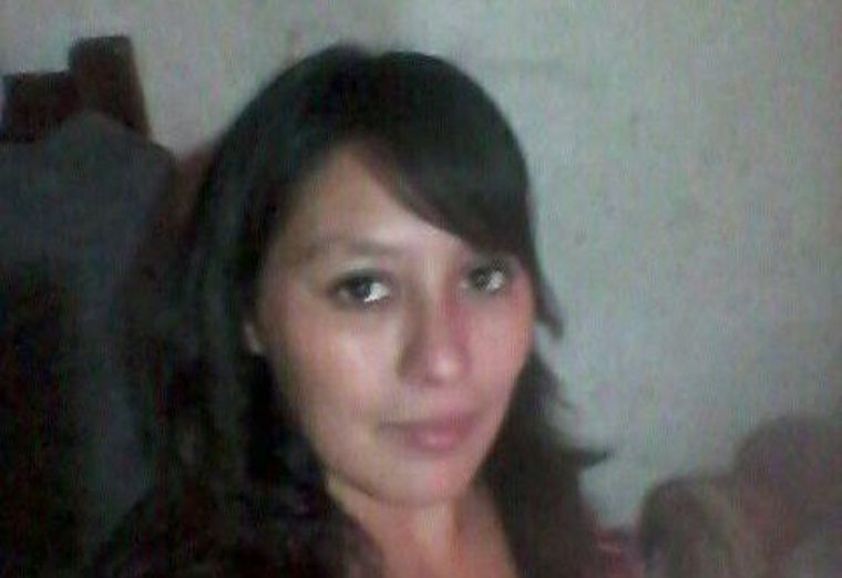 Isabel Ortiz Antes de la muerte de la pequeña, la madre perdió la tenencia de tres hijos. Foto: Radio Regional.