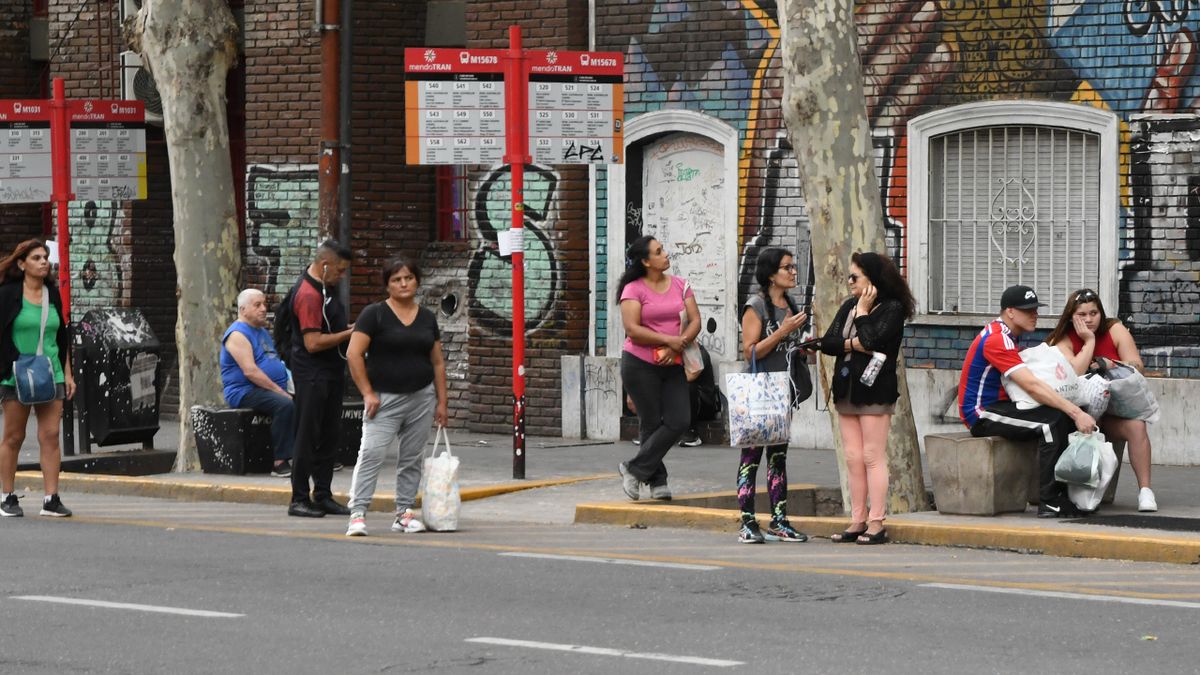 SUBE: quiénes pueden acceder al 55% de descuento en colectivos en abril