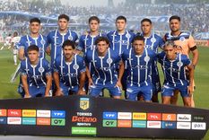 La foto del equipo inicial sufrirá varios cambios. Foto: ALF PONCE MERCADO / MDZ