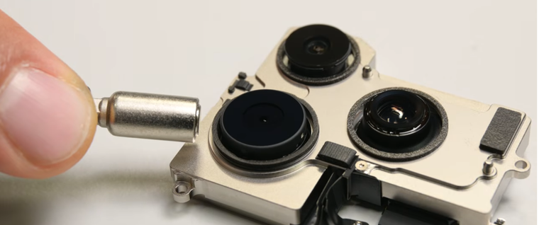 La estructura interna del iPhone 18 Pro incorpora una cámara de vapor más amplia.
