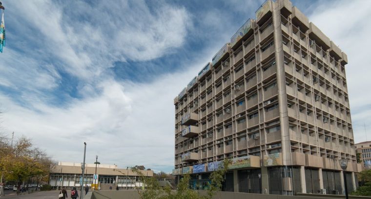 Desde el 1 de agosto, la Ciudad de Mendoza reducirá del 6% al 3% la tasa de interés resarcitorio que se aplica a los contribuyentes con deudas en mora y a los planes de financiación