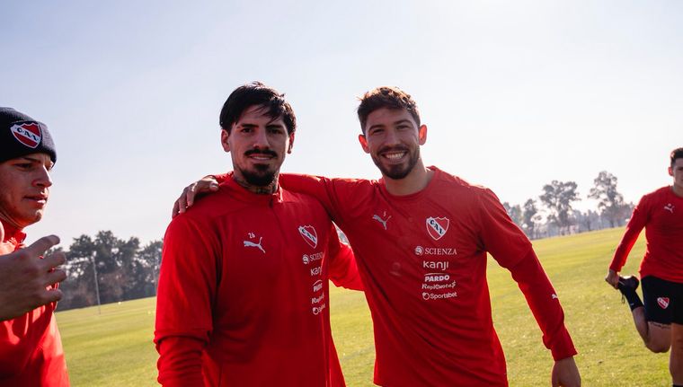 Marcelo Gallardo se habría comunicado con los entornos de Kevin Lomónaco y Felipe Loyola. Marcelo Gallardo se habría comunicado con los entornos de Kevin Lomónaco y Felipe Loyola.