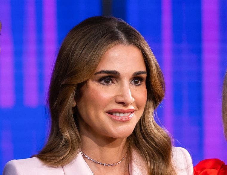A los 52, Rania de Jordania es de las reinas de Oriente Medio que marca tendencia en Occidente. Foto: Instagram