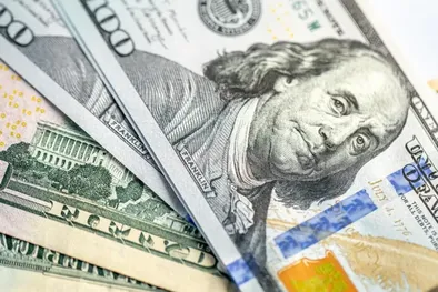 MDZol | dolar-blue-billetes-divisas-dolares