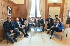 Se viene una nueva reunión de la mesa política