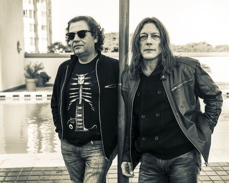 Daniel Carniello y Carlos Sisinni, integrantes fundamentales de la banda Chris que se presentará en el Teatro Imperial