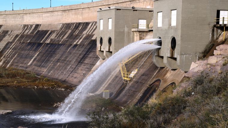 El sistema hidroeléctrico Los Nihuiles seguirá operado por HINISA. Foto: argentina.gob.ar