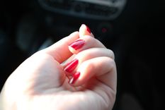 El cuidado de las uñas es importante no solo por lo estético sino por la salud de nuestro cuerpo. Foto: Pixabay - pixabay.com