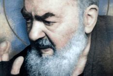 Padre Pío Su nombre de nacimiento es Francesco Forgione