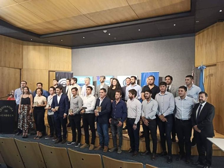 Todos los galardonados por la FEM.