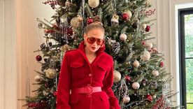 Foto: https://www.chileshow.cl/entretenimiento/2022/12/11/jennifer-lopez-un-estilo-digno-de-imitar-para-navidad-11793.html