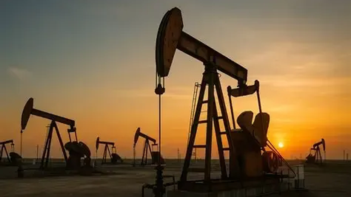 El petróleo tocó el precio más alto en 4 años tras la creciente incertidumbre en el estrecho de Ormuz: a cuánto cotiza hoy