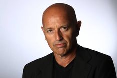 Marcelo Larraquy: Perón dio luz verde a grupos paramilitares para que domestiquen a Montoneros