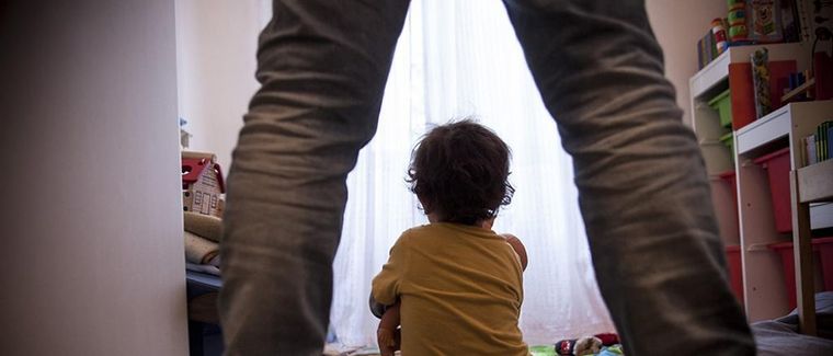 En peligro El agresor compartía sus aberraciones en la red. Foto: Save the children.