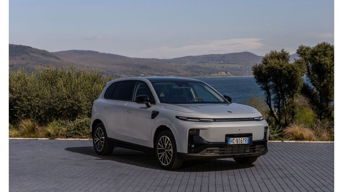 B10 Hybrid EV: así es el nuevo SUV de Leapmotor