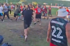 Facciones internas del sindicato de Camioneros protagonizaron una batalla campal. Facciones internas del sindicato de Camioneros protagonizaron una batalla campal.