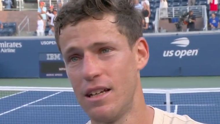 Los ojos llenos de lágrimas del Peque. Foto: Captura Video