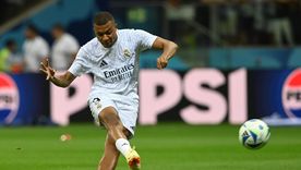 Kylian Mbappé volvió a entrenarse y puede ser titular ante Pachuca. Foto: EFE