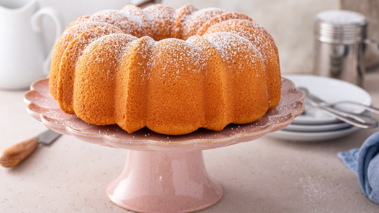 El secreto de esta receta es: si lo dejás enfriar boca abajo, mantiene mejor su altura y no se hunde en el centro. El secreto de esta receta es: si lo dejás enfriar boca abajo, mantiene mejor su altura y no se hunde en el centro.