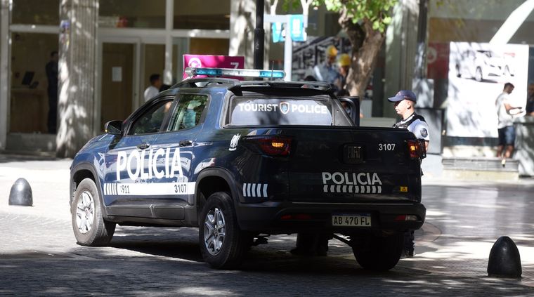 Un robo millonario se consumó en una zapatería del centro en la Ciudad de Mendoza Foto: Imagen ilustrativa / ALF PONCE / MDZ