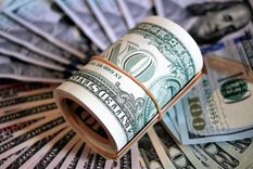 Las decisiones políticas generan que la gente se refugie financieramente en el dólar. Foto: Pexels Las decisiones políticas generan que la gente se refugie financieramente en el dólar. Foto: Pexels