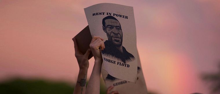 La muerte de Floyd movilizó a la sociedad estadounidense