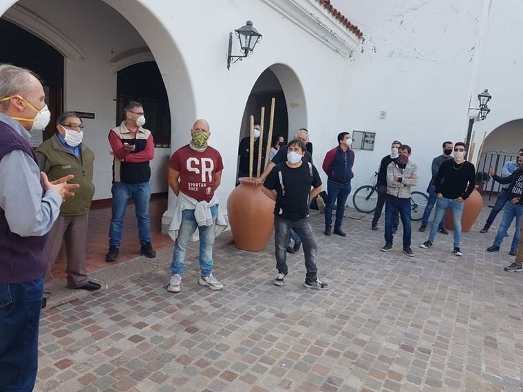 El intendente Rufeil se reunió con empresarios gastronómicos. Foto: Prensa Municipalidad de San Martín