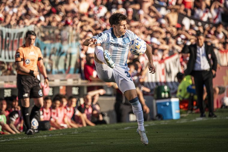 Facundo Mura fue tentado por Marcelo Gallardo para que juegue en River. Facundo Mura fue tentado por Marcelo Gallardo para que juegue en River.