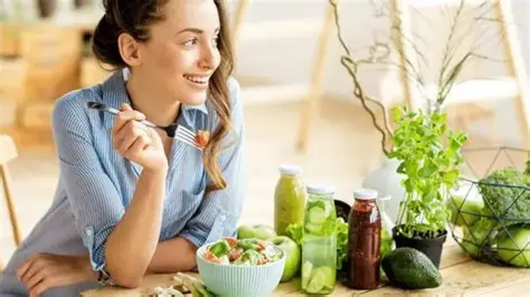 En plena madrugada, el cuerpo experimenta una caída brusca de esa glucosa.