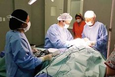 dos pacientes hipoacusicos volveran a escuchar tras operacion en san luis