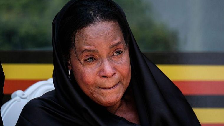La reina Best Kemigisa ha pedido que se permita a la familia enterrar a su hijo en paz.