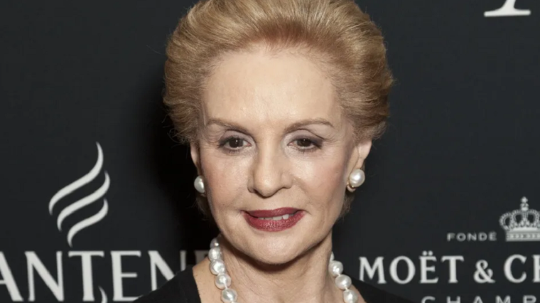 El perfume de Carolina Herrera ideal para mujeres de 40 Carolina Herrera es una diseñadora venezolana. Foto: Shutterstock