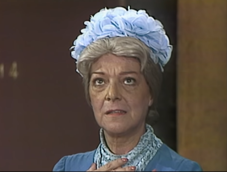 Angelines Fernández interpretó a La Bruja del 71 en la serie El Chavo del 8