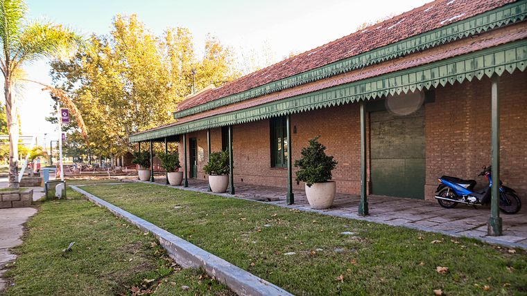 Museo Ferroviario Godoy Cruz. Museo Ferroviario Godoy Cruz.