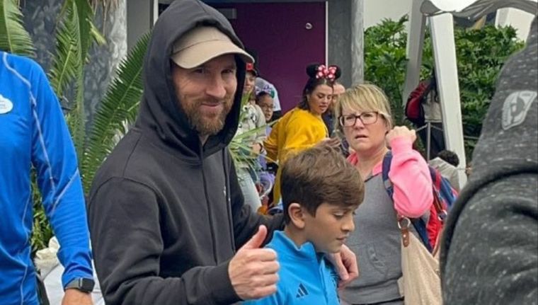 Messi descansa con su familia. Foto: Redes Sociales