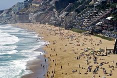 ¡atencion!: chile abrira sus fronteras y esto es lo que pediran a los turistas