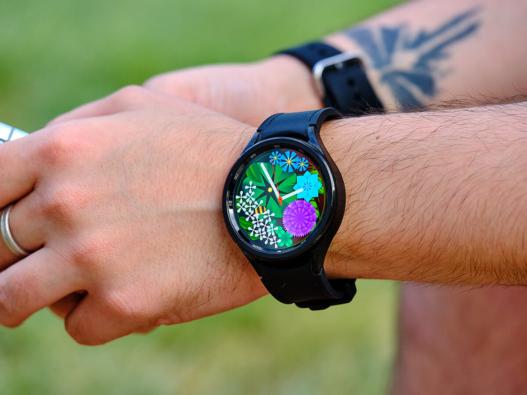 El Galaxy Watch6 Classic LTE es una opción de preferencia para el deporte. El Galaxy Watch6 Classic LTE es una opción de preferencia para el deporte.