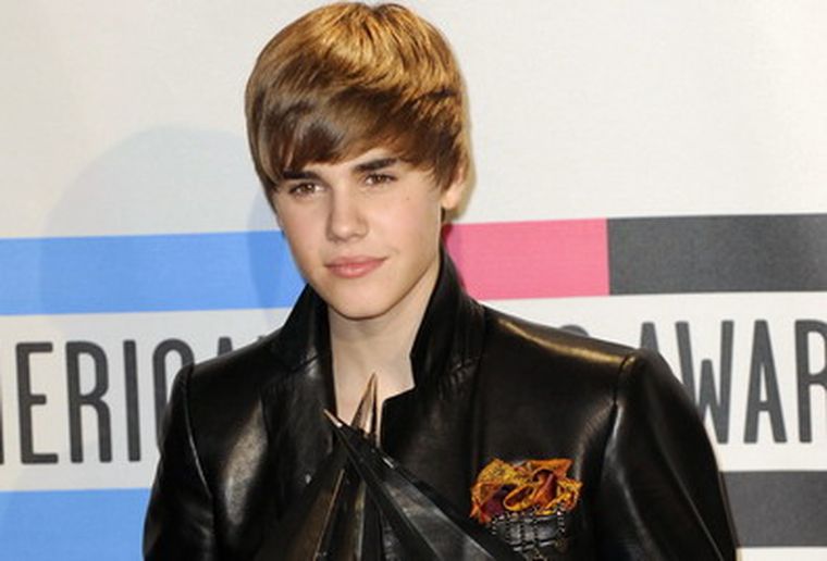 El video de Justin Bieber líder en YouTube.