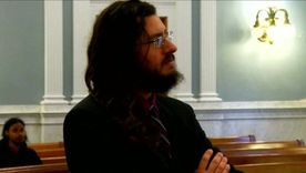 Los padres que ganaron un juicio para que su hijo de 30 años se fuera de casa en Estados Unidos