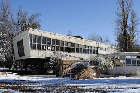 El Pabellón 24 de la Feria de las Américas, en el Parque San Martín. El Pabellón 24 de la Feria de las Américas, en el Parque San Martín.