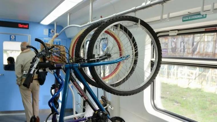 Los trenes deberán tener bicicleteros y conectividad wi-fi. Gentileza Los trenes deberán tener bicicleteros y conectividad wi-fi. Gentileza