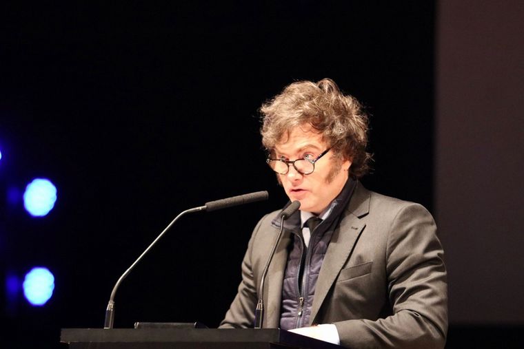 El presidente Javier Milei cerró una semana con indicadores mixtos, mientras s aguarda al dato de inflación de agosto. Foto: Oficina del Presidente